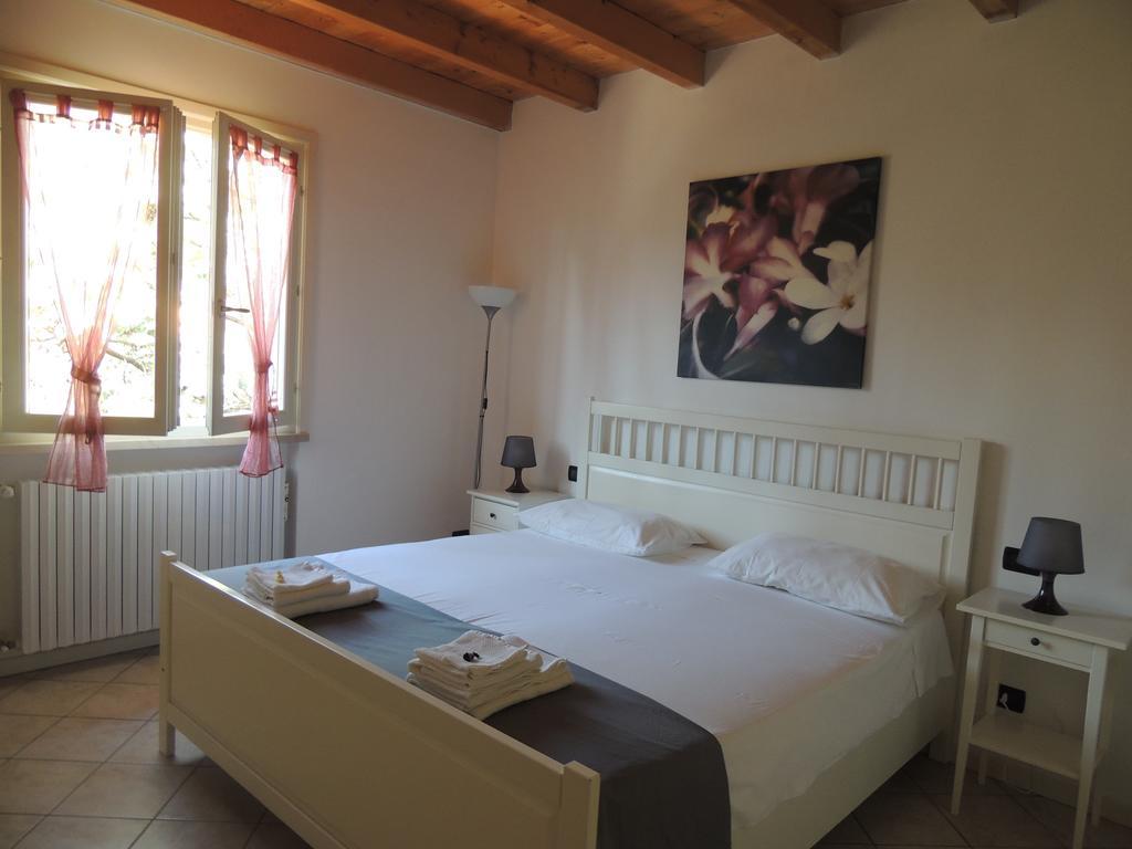 Villa Rosa Moniga del Garda Oda fotoğraf