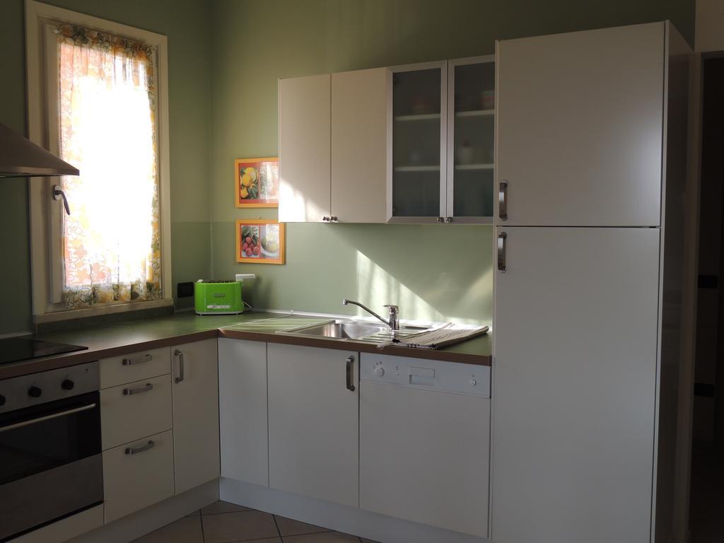 Villa Rosa Moniga del Garda Oda fotoğraf